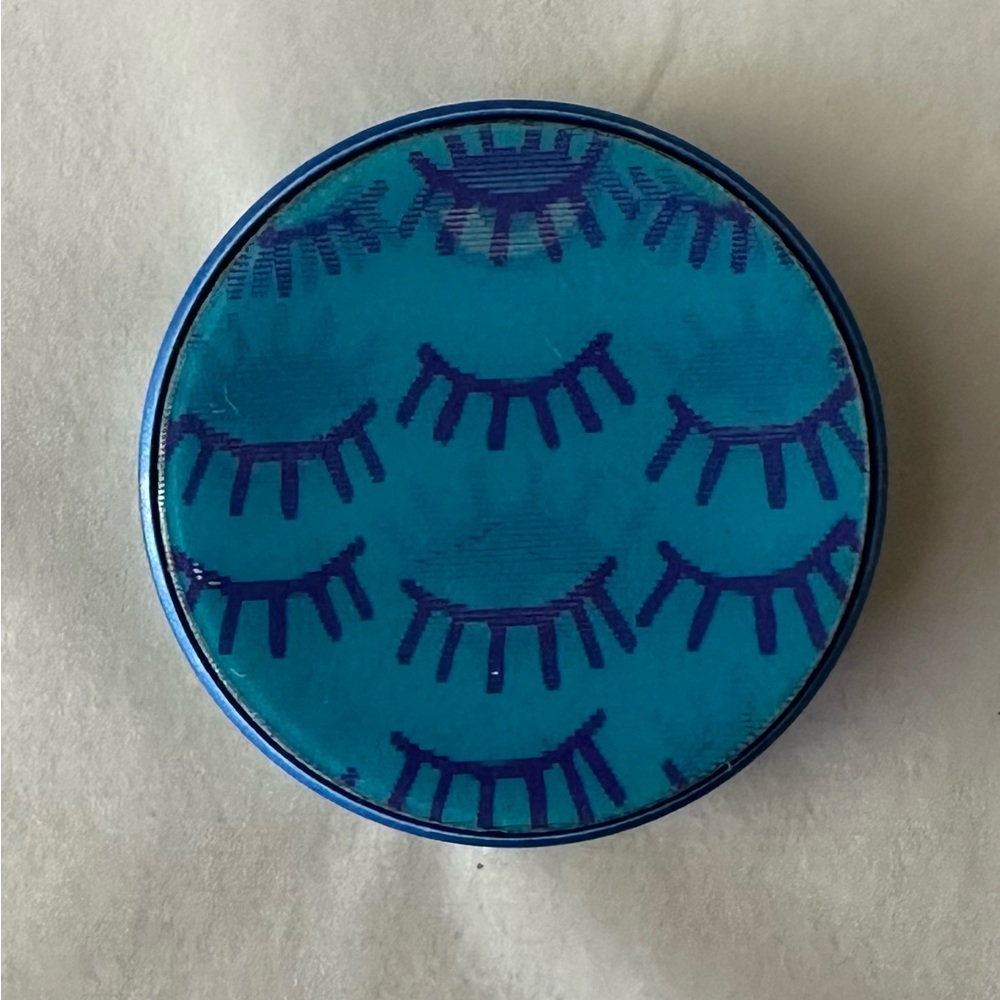 Lenticular Wink PopSocket Top Only USED